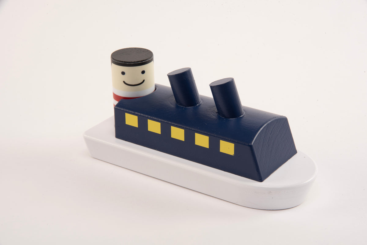Ocean Liner Boat Set